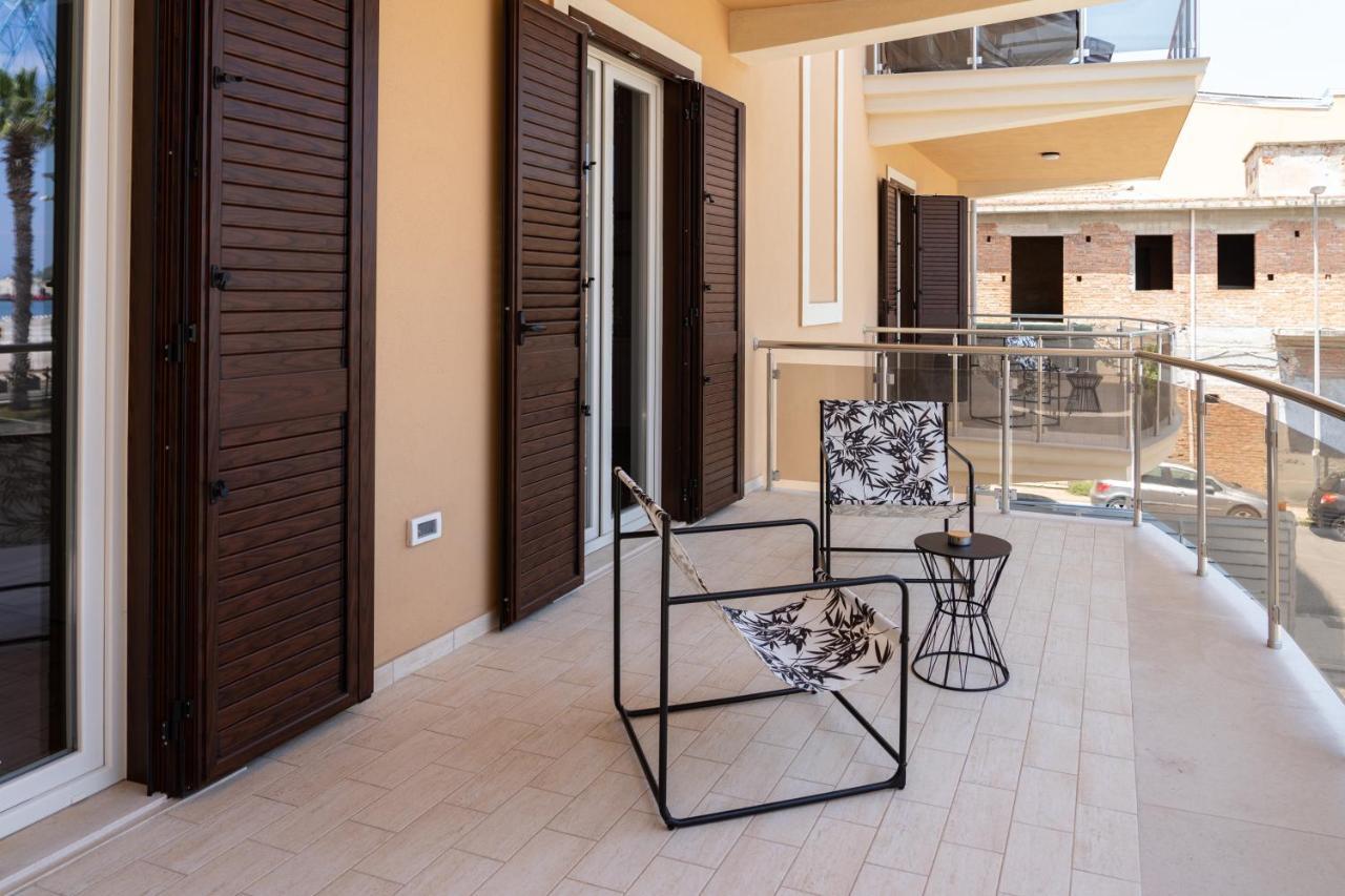 Joya Apartment'S - Милацо Екстериор снимка